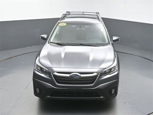 Used 2022 Subaru Outback Premium image 46