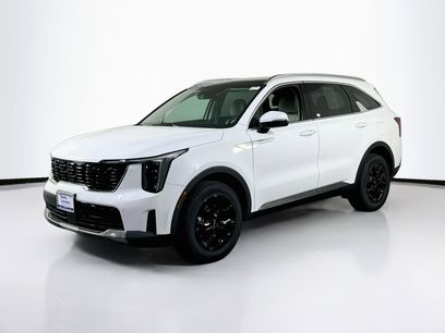 Used 2024 Kia Sorento S w/ Panoramic Sunroof Package