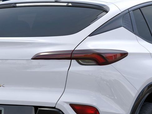 New 2026 Buick Envista Sport Touring image 11