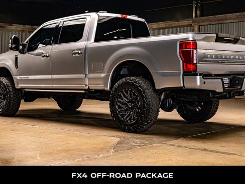 Used 2022 Ford F350 Platinum w/ FX4 Off-Road Package image 6