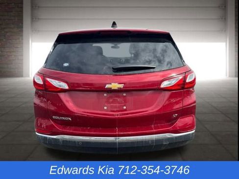 Used 2018 Chevrolet Equinox LT image 5