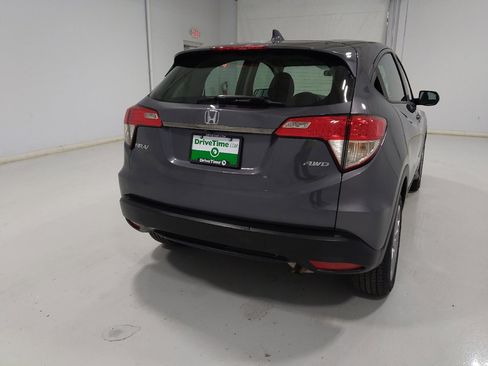 Used 2022 Honda HR-V LX image 7