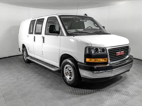 Used 2024 GMC Savana 2500 w/ Driver Convenience Package image 11