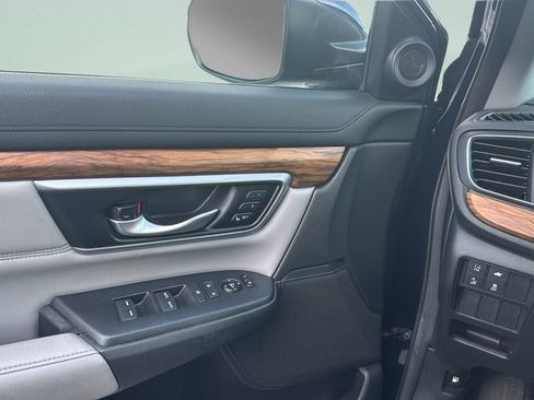 Used 2017 Honda CR-V EX-L image 16