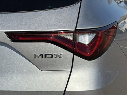 Certified 2026 Acura MDX FWD Technology Package image 7