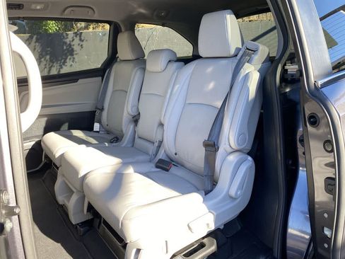 Used 2020 Honda Odyssey EX-L image 17