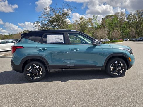 New 2026 Kia Seltos S image 9