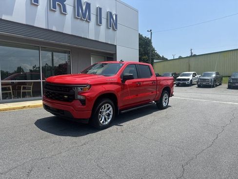 Used 2026 Chevrolet Silverado 1500 Custom AWD/4WD image 2