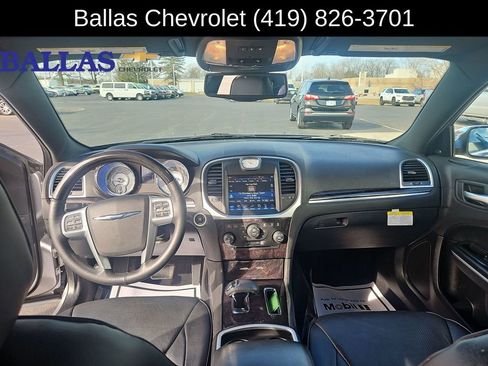 Used 2014 Chrysler 300 C w/ Light Group AWD/4WD image 21