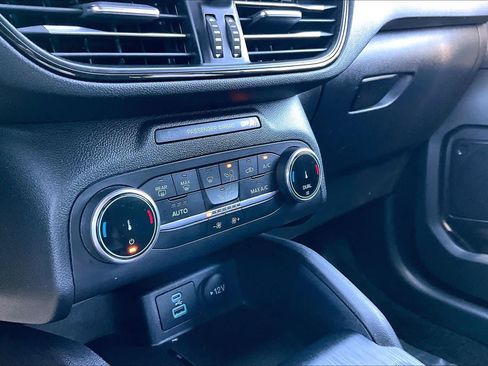 Used 2023 Ford Escape ST-Line FWD image 34