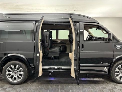 New 2026 GMC Savana 2500 w/ Driver Convenience Package RWD image 7