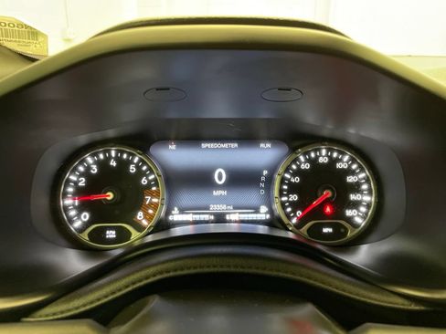 Certified 2021 Jeep Renegade Latitude FWD image 13