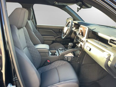 New 2026 Toyota Tacoma SR5 image 15