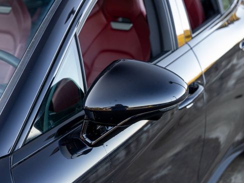 Certified 2024 Porsche Panamera image 17