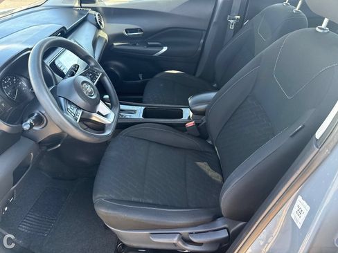 Used 2021 Nissan Kicks SV FWD image 18