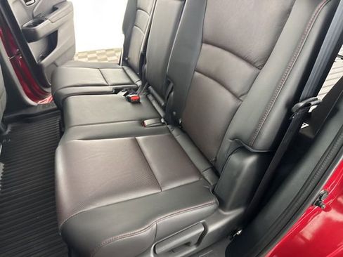 Certified 2024 Honda Passport Black Edition image 26