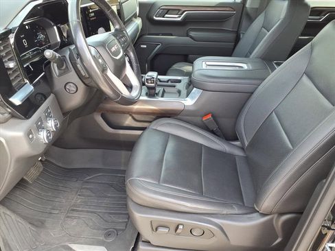 Used 2022 GMC Sierra 1500 SLT w/ SLT Convenience Package image 15