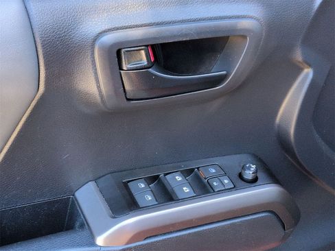 Used 2023 Toyota Tacoma SR5 image 9