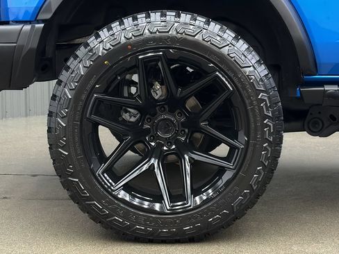 Used 2025 Ford Bronco Badlands AWD/4WD image 10