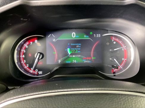Used 2024 Toyota RAV4 XLE Premium FWD image 27
