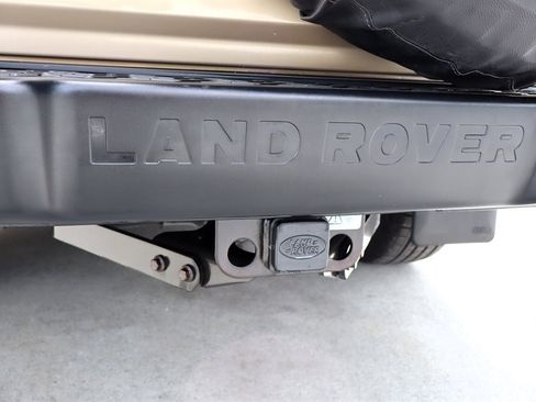 Used 2004 Land Rover Discovery SE AWD/4WD image 14