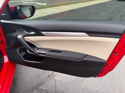 Used 2016 Honda Civic LX image 18