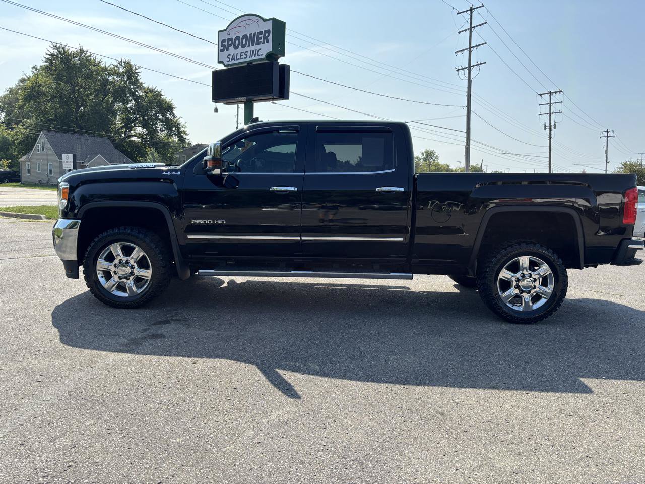 Used 2018 GMC Sierra 2500 SLT AWD/4WD image 3