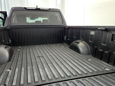 Used 2023 Toyota Tundra Limited AWD/4WD image 35