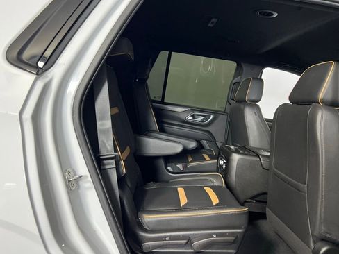 Used 2023 GMC Yukon AT4 AWD/4WD image 29