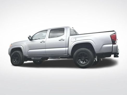Used 2022 Toyota Tacoma SR AWD/4WD image 44