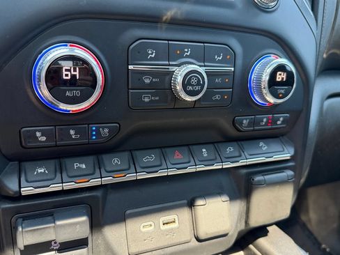 Used 2020 GMC Sierra 1500 AT4 w/ AT4 Premium Package AWD/4WD image 33