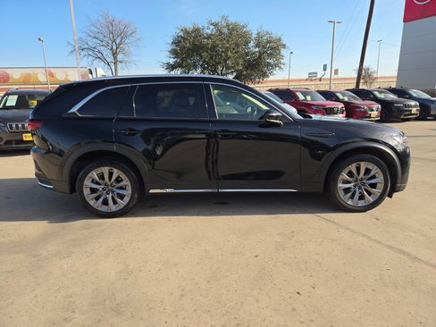 Used 2024 MAZDA CX-90 3.3 Turbo w/ Premium Package image 2