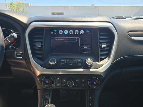 Used 2018 GMC Acadia SLT AWD/4WD image 12