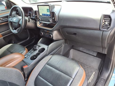 Used 2022 Ford Bronco Sport Outer Banks w/ Tech Package AWD/4WD image 12