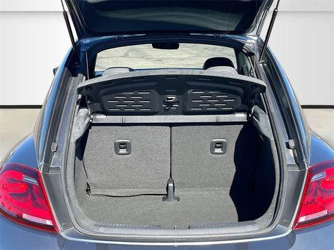 Used 2018 Volkswagen Beetle 2.0T Coast image 24