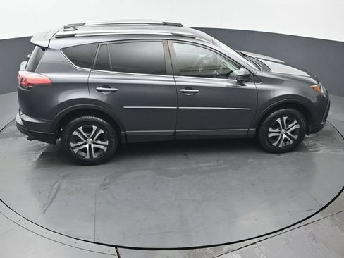 Used 2018 Toyota RAV4 LE w/ All Weather Liner Package AWD/4WD image 38