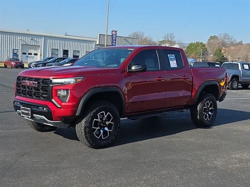 Used 2024 GMC Canyon AT4X AWD/4WD image 5