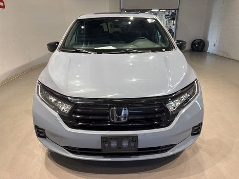 Used 2024 Honda Odyssey Sport image 8