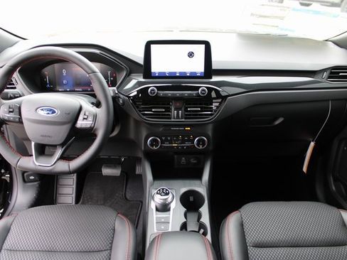 New 2026 Ford Escape ST-Line w/ Cold Weather Package image 10