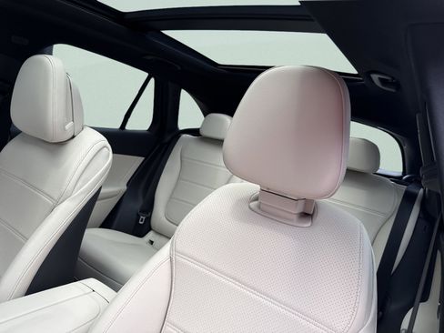 New 2026 Mercedes-Benz GLC 300 GLC 300 image 25