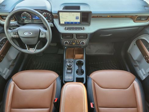 Used 2023 Ford Maverick Lariat w/ Lariat Luxury Package image 26