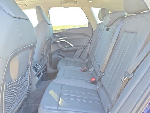 New 2025 Audi Q5 Premium Plus image 14