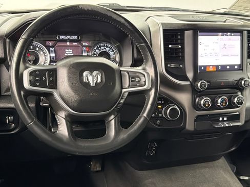 Used 2022 RAM 1500 Big Horn AWD/4WD image 36