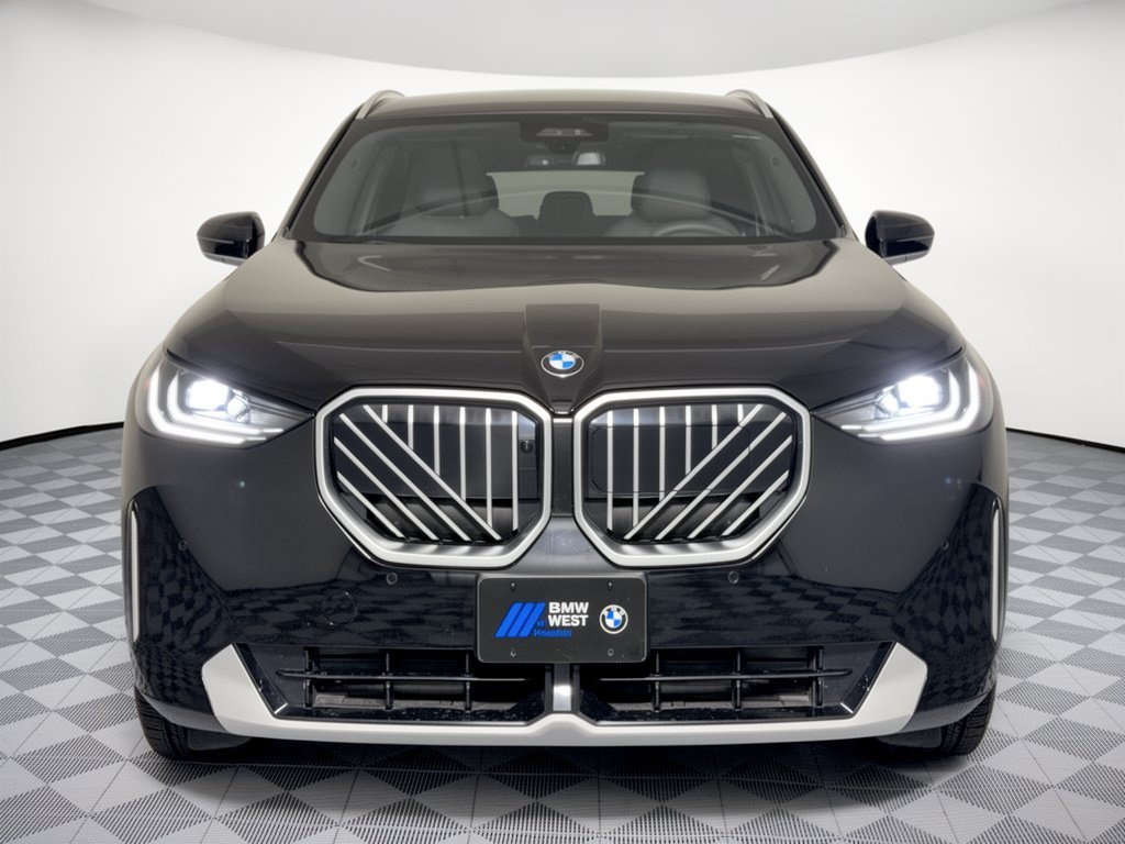 Used 2025 BMW X3 xDrive30i AWD/4WD image 6