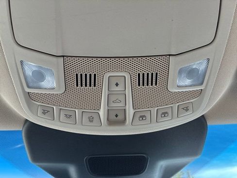 Used 2019 Lincoln Nautilus Reserve AWD/4WD image 29