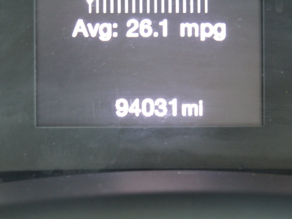 Used 2018 Jeep Renegade Latitude w/ Cold Weather Group AWD/4WD image 21