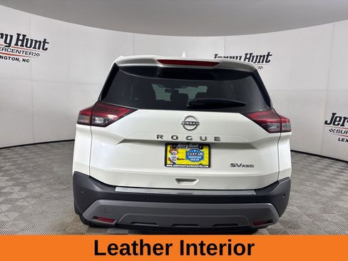 Used 2023 Nissan Rogue SV w/ SV Premium B Package AWD/4WD image 6