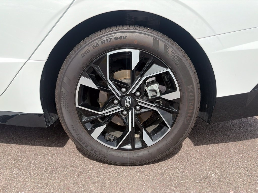 Certified 2025 Hyundai Sonata SEL FWD image 35