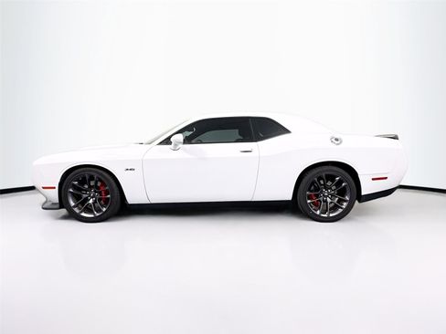 Used 2023 Dodge Challenger R/T w/ Performance Handling Group RWD image 14