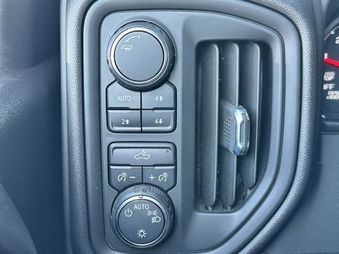 Used 2023 Chevrolet Silverado 1500 Custom Trail Boss w/ LPO, Dark Essentials Package image 19